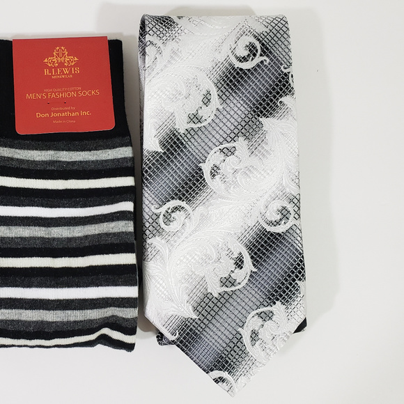 Necktie Hanky Socks Box Set by R Lewis RG05 Silver - Picture 2 of 7